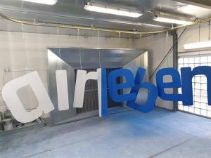 lackierte Buchstaben airleben